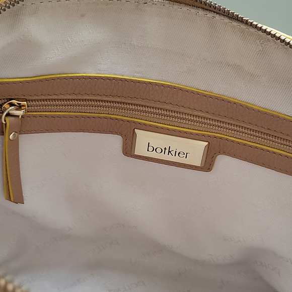 Botkier Handbag - Picture 6 of 8